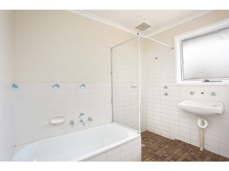 17 Cumberland Crescent, Huntfield Heights SA 5163