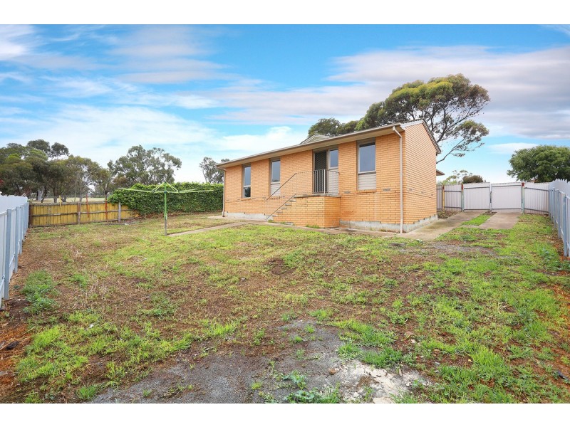 17 Cumberland Crescent, Huntfield Heights SA 5163