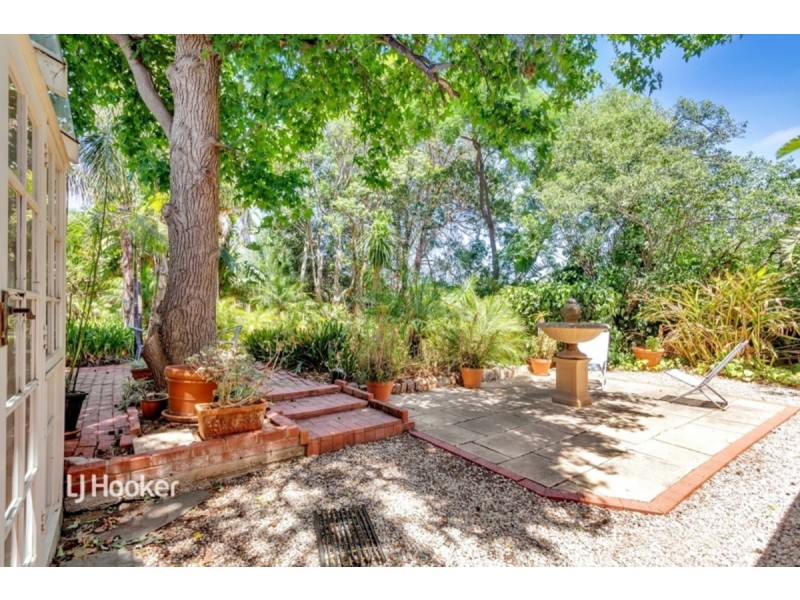 16 Inverness Avenue, St Georges SA 5064