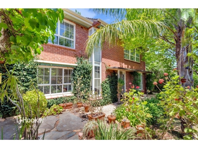 16 Inverness Avenue, St Georges SA 5064