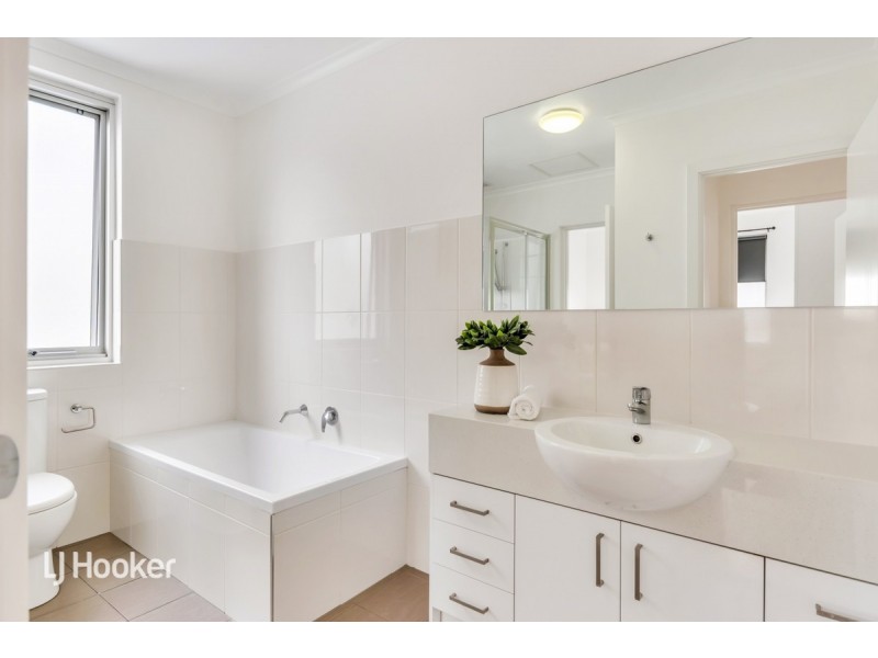 109/25 Warner Avenue, Findon SA 5023