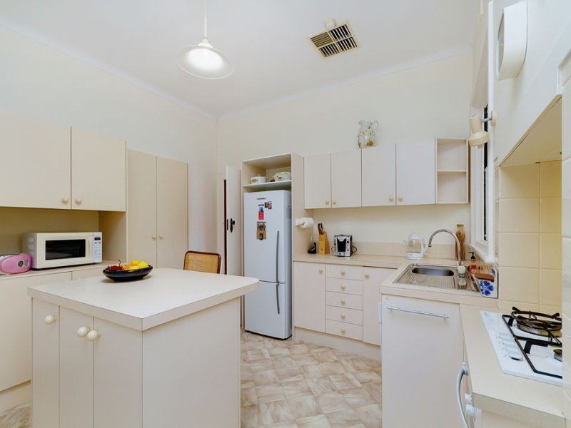 60 East Terrace, Kensington Gardens SA 5068