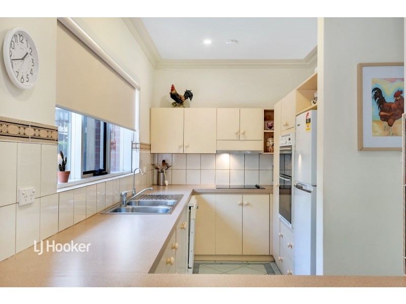 2/8A Wynyard Grove, Wattle Park SA 5066