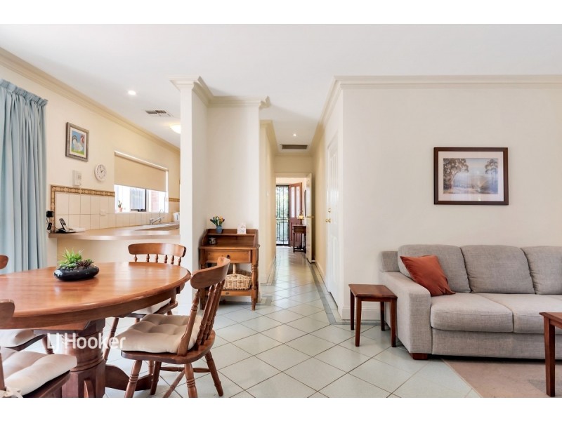 2/8A Wynyard Grove, Wattle Park SA 5066