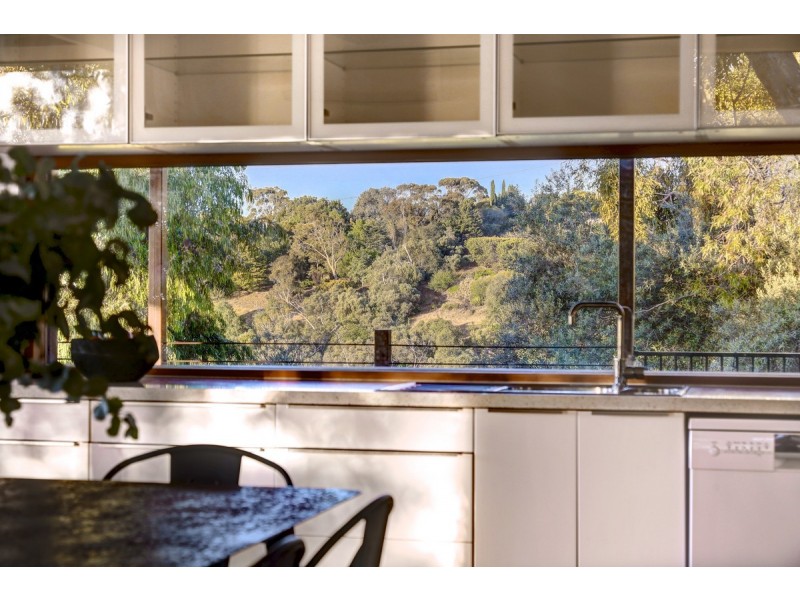 73 Woodland Way, Teringie SA 5072