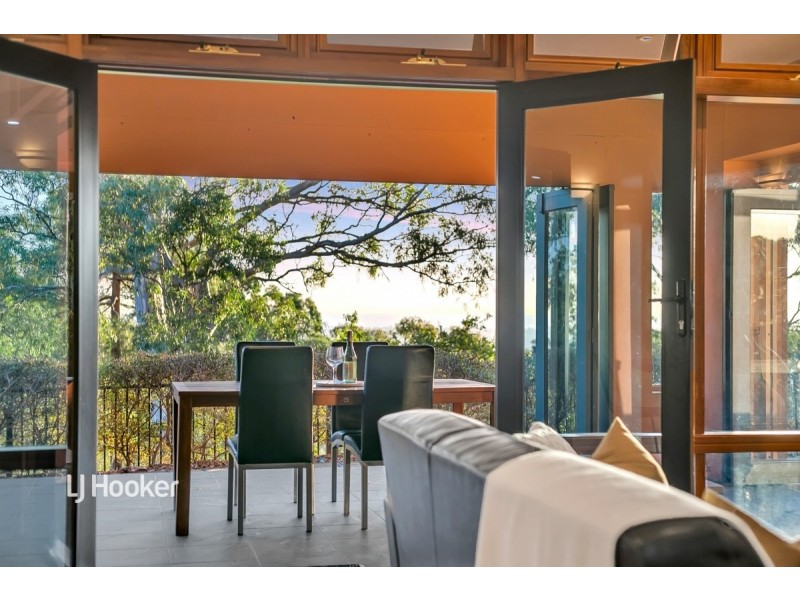 1 St Andrews Avenue, Mount Osmond SA 5064