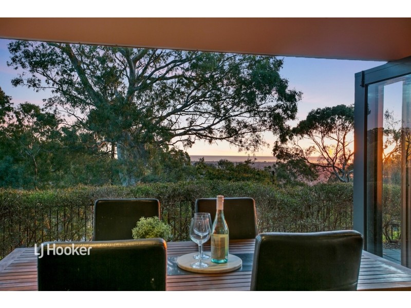 1 St Andrews Avenue, Mount Osmond SA 5064