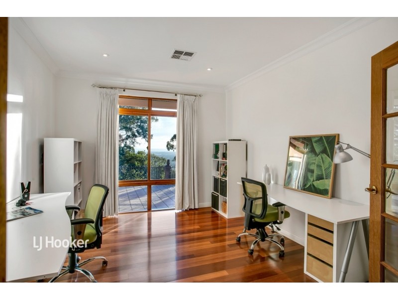 1 St Andrews Avenue, Mount Osmond SA 5064