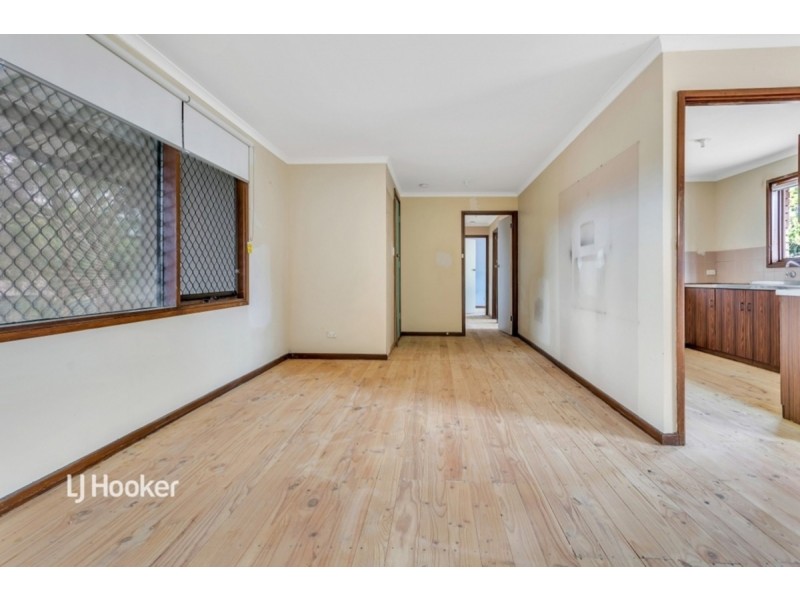 17 Valentine Street, Morphett Vale SA 5162