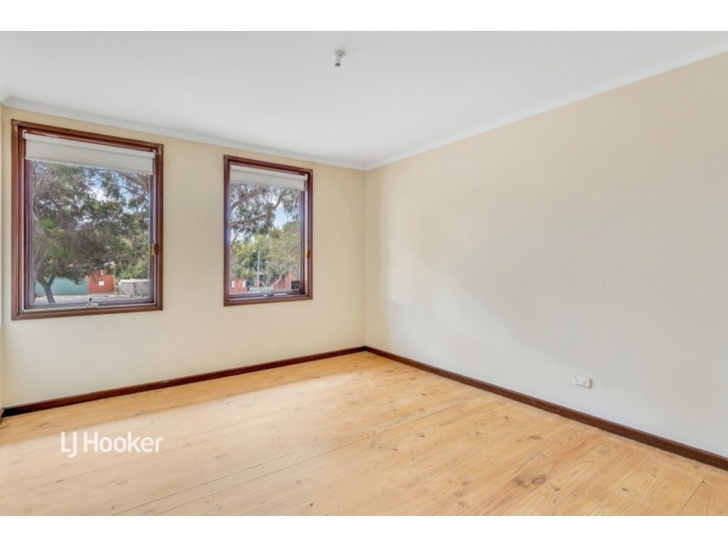 17 Valentine Street, Morphett Vale SA 5162