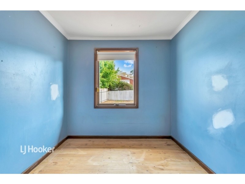 17 Valentine Street, Morphett Vale SA 5162
