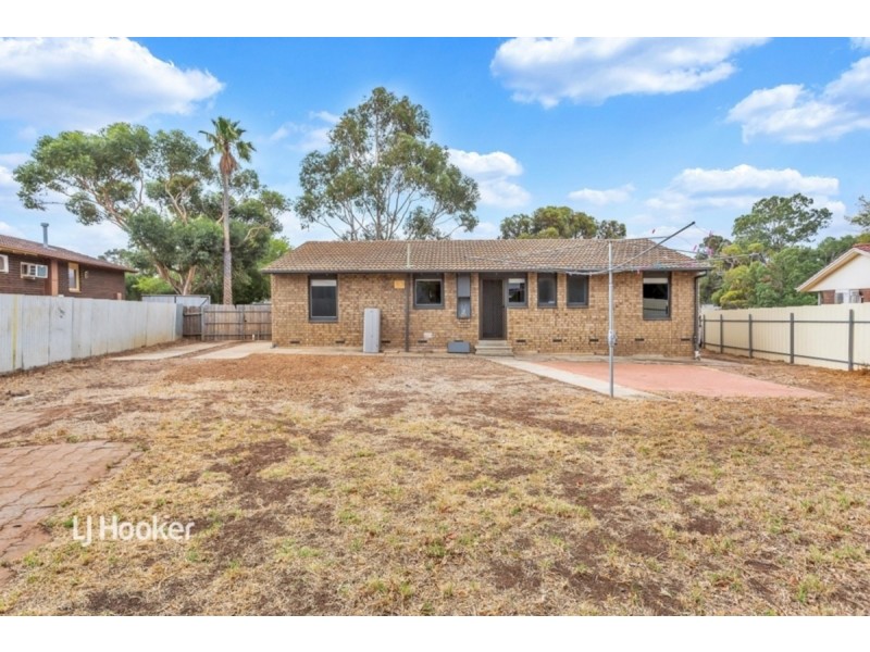 17 Valentine Street, Morphett Vale SA 5162
