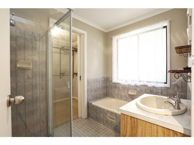 13 Scholes Avenue, Parafield Gardens SA 5107