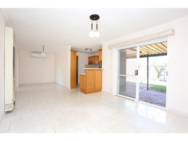 8 Centofanti Avenue, Newton SA 5074