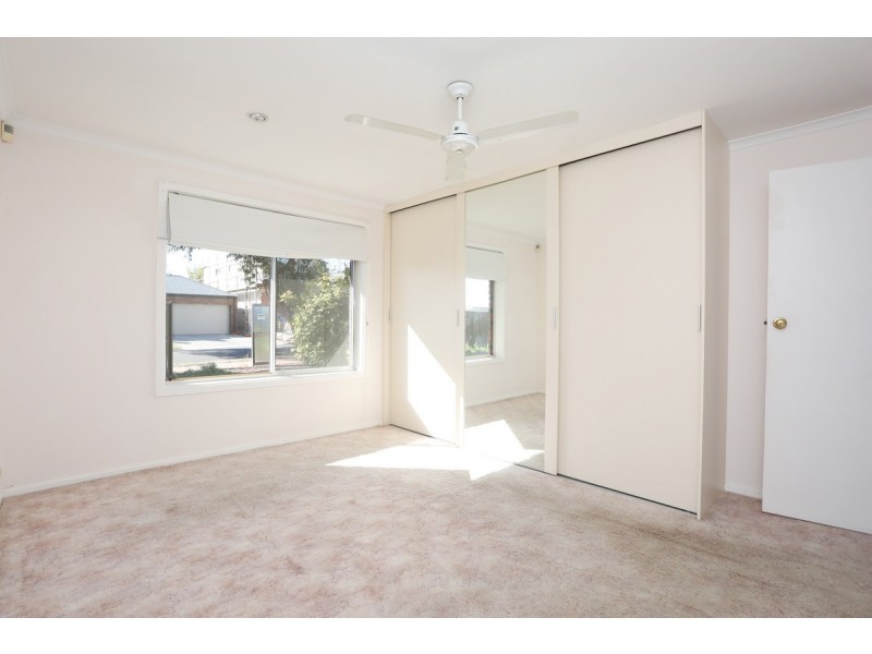 8 Centofanti Avenue, Newton SA 5074