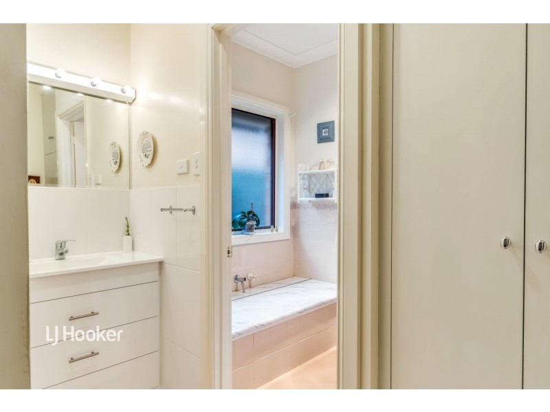 2A Eleventh Avenue, St Peters SA 5069
