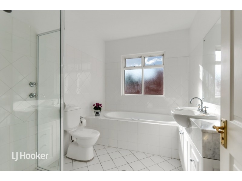 15 Rhyl Avenue, Wayville SA 5034