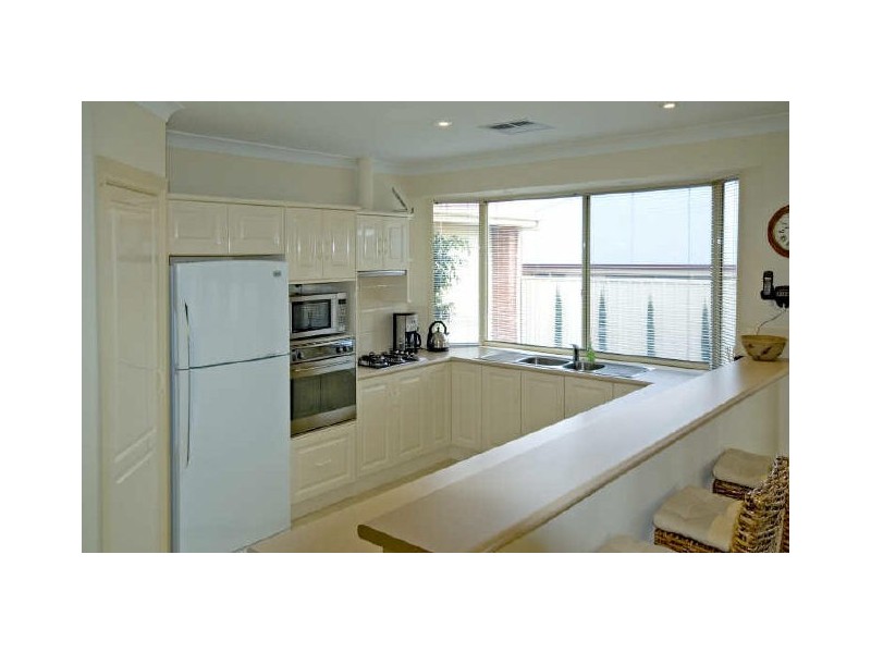 2 Tennyson Street, Seaford Rise SA 5169