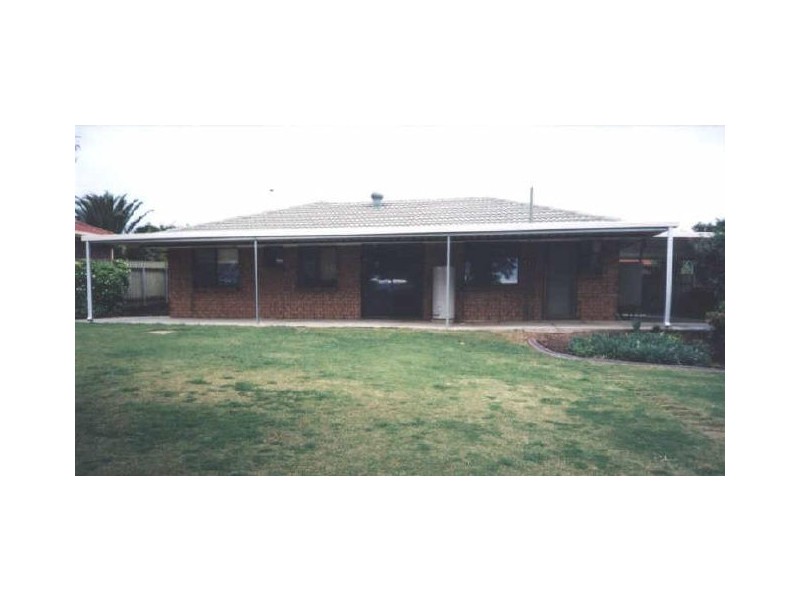 17 Valley View Drive, Mclaren Vale SA 5171