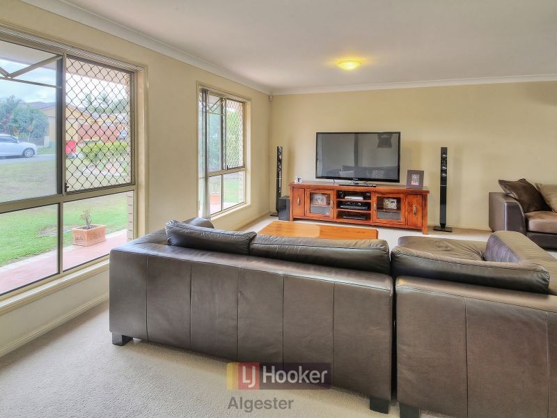 11 Otway Place, Parkinson QLD 4115