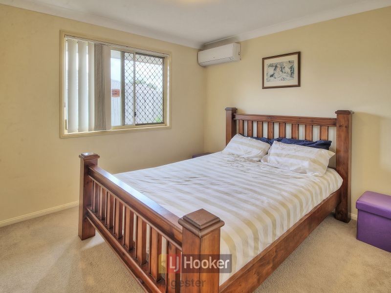 11 Otway Place, Parkinson QLD 4115
