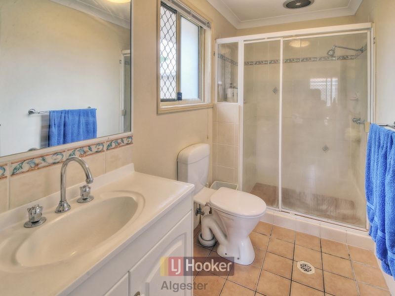 11 Otway Place, Parkinson QLD 4115