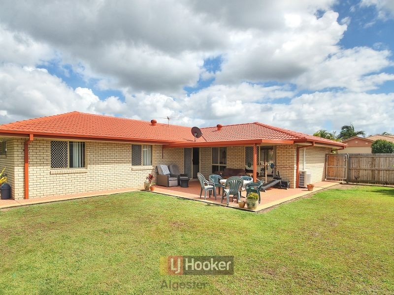 11 Otway Place, Parkinson QLD 4115