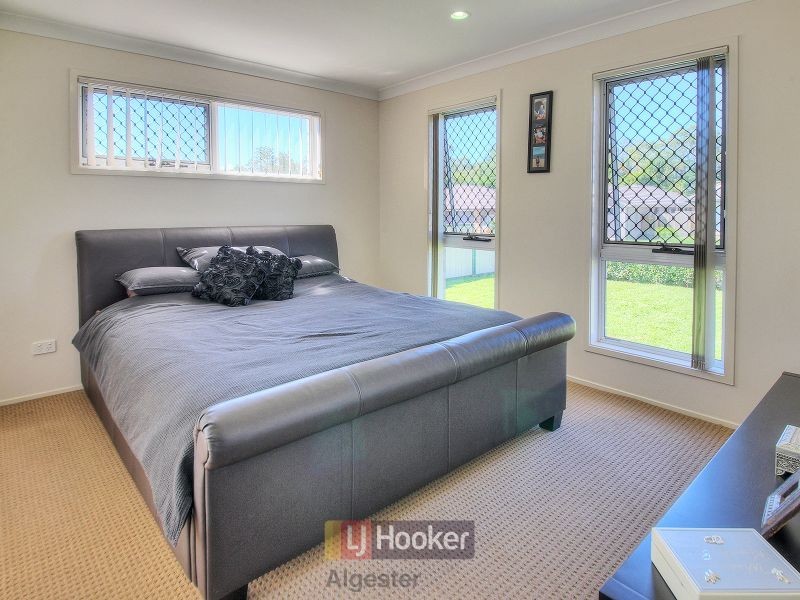 4 Tenielle Street, Boronia Heights QLD 4124