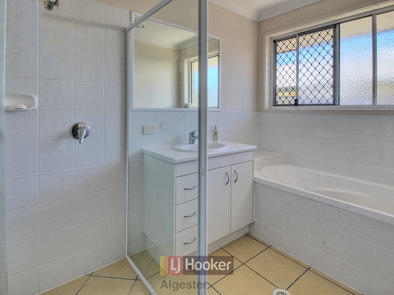 4 Tenielle Street, Boronia Heights QLD 4124