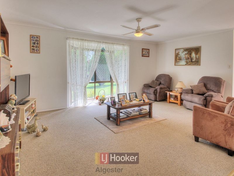 19 Williams Way, Calamvale QLD 4116