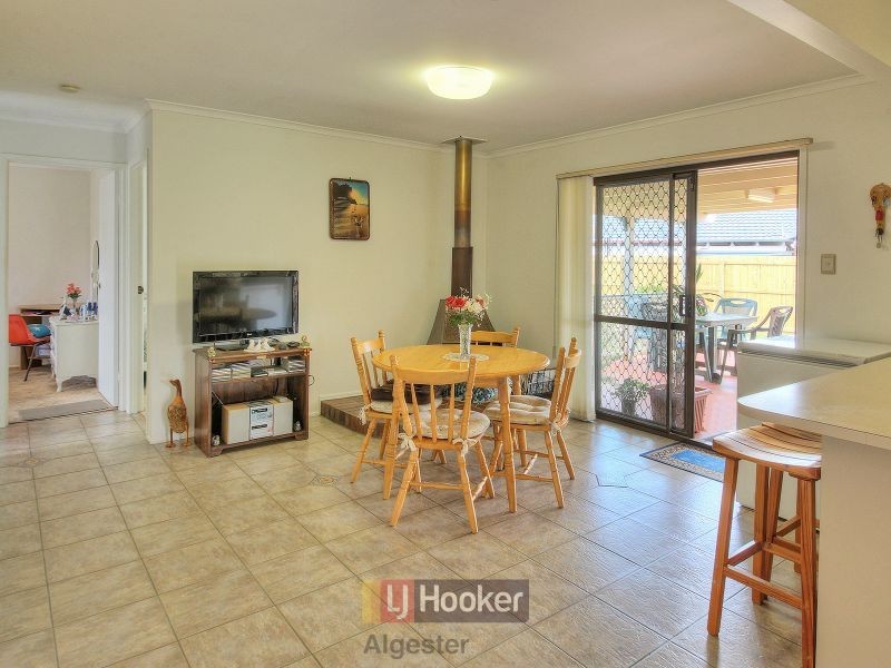 19 Williams Way, Calamvale QLD 4116