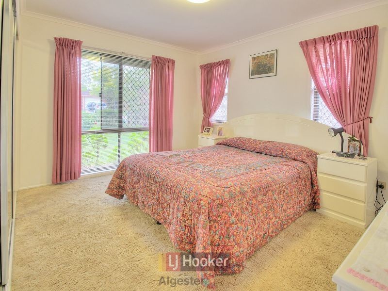 19 Williams Way, Calamvale QLD 4116