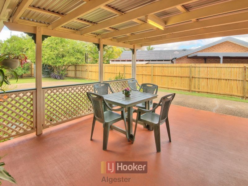 19 Williams Way, Calamvale QLD 4116