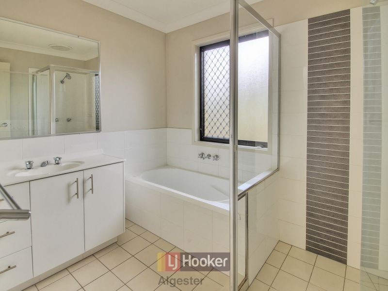 192 Benhiam Street, Calamvale QLD 4116
