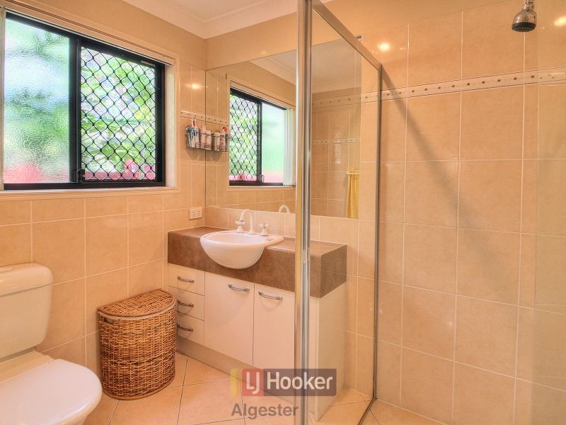 46 Morialta Place, Parkinson QLD 4115