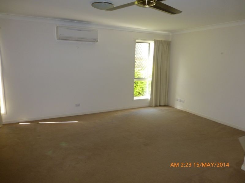 8 Ayesha Place, Calamvale QLD 4116