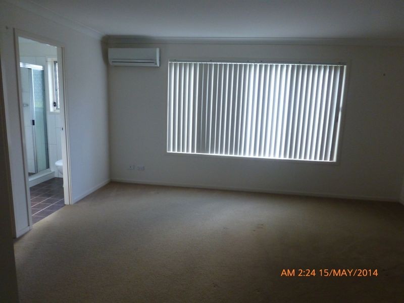 8 Ayesha Place, Calamvale QLD 4116