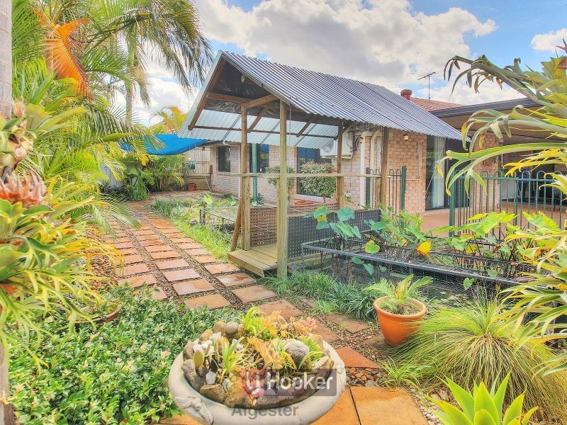 9 Carmel Place, Calamvale QLD 4116