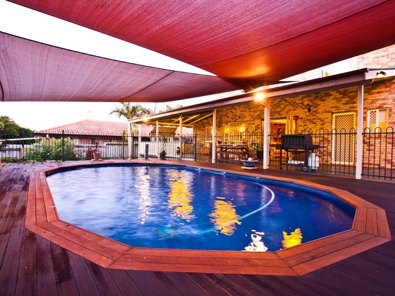 19 Silverdell Crescent, Parkinson QLD 4115