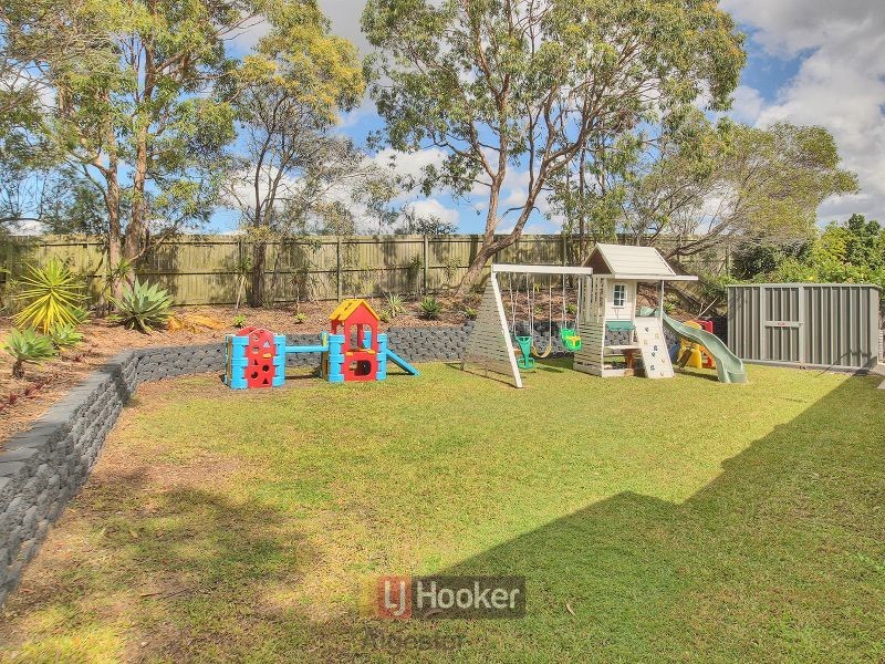 19 Wisteria Place, Mackenzie QLD 4156