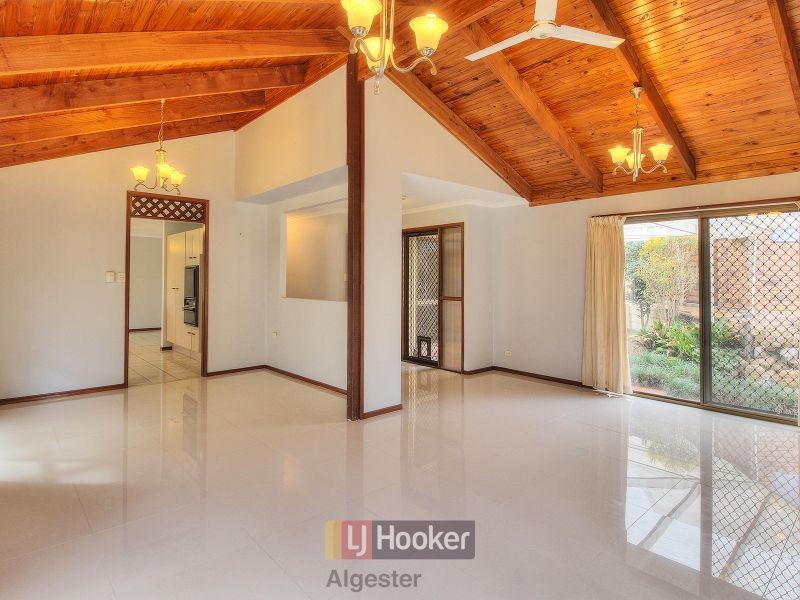 18 Pinewood Court, Algester QLD 4115