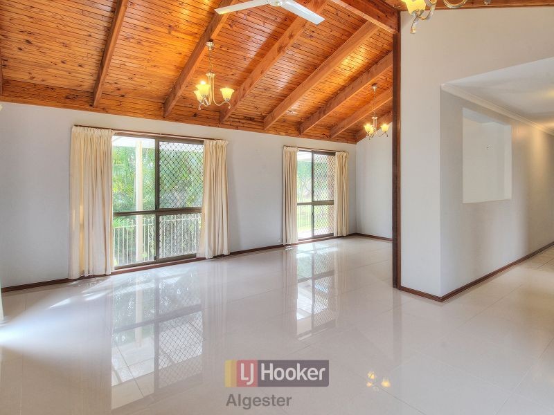 18 Pinewood Court, Algester QLD 4115