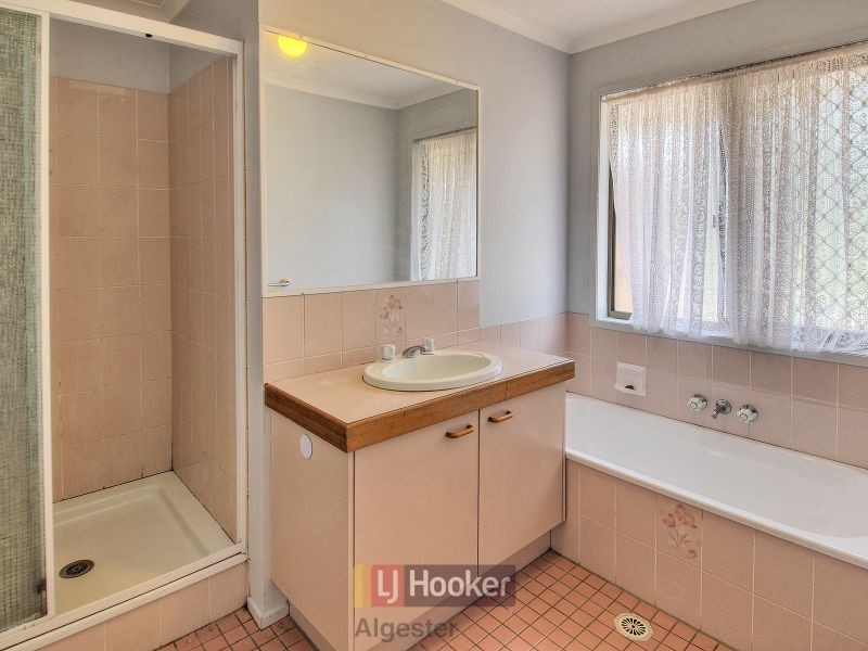 18 Pinewood Court, Algester QLD 4115