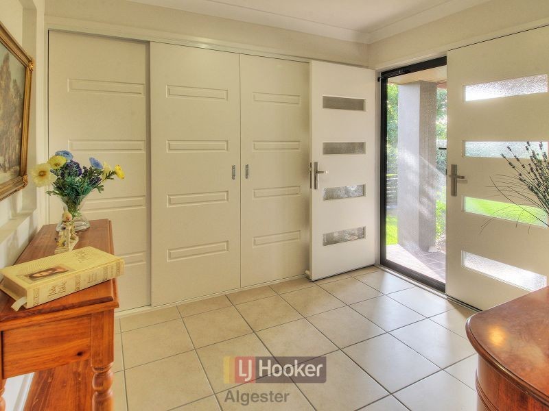 17 Watheroo Place, Parkinson QLD 4115