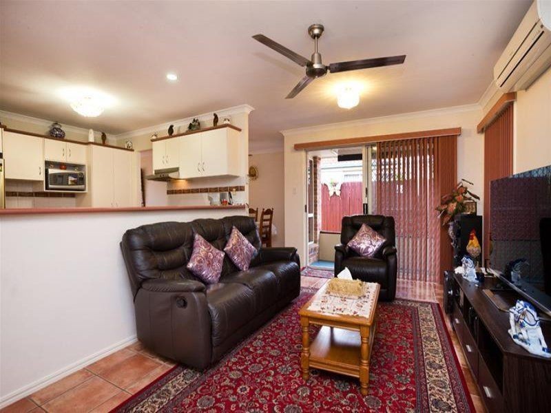 11 Killarney Place, Parkinson QLD 4115