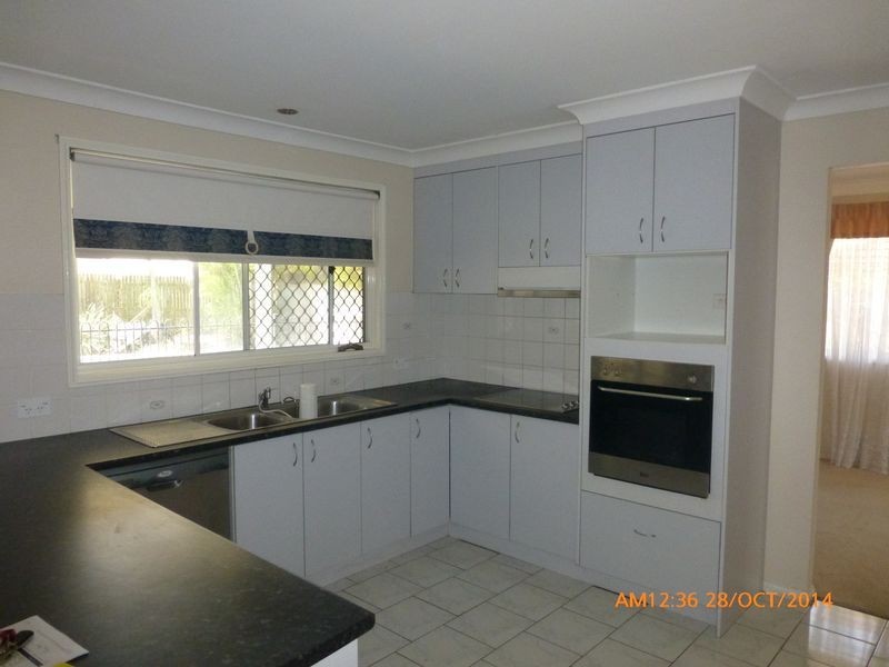 17 Solandra Crescent, Calamvale QLD 4116