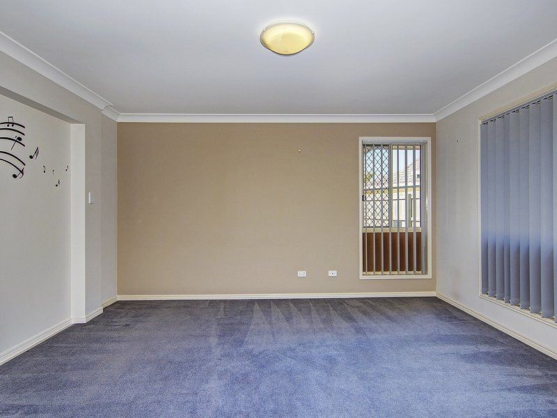 30 Lillydale Place, Calamvale QLD 4116