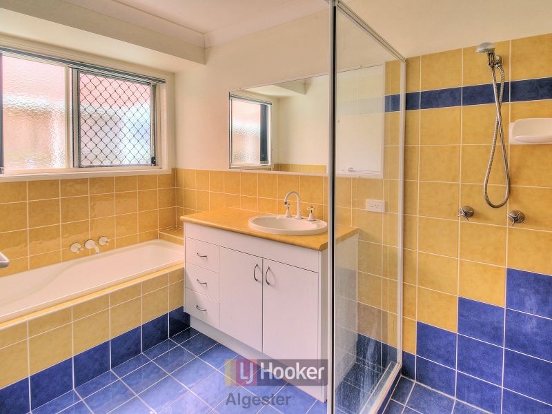 32 Central Street, Calamvale QLD 4116