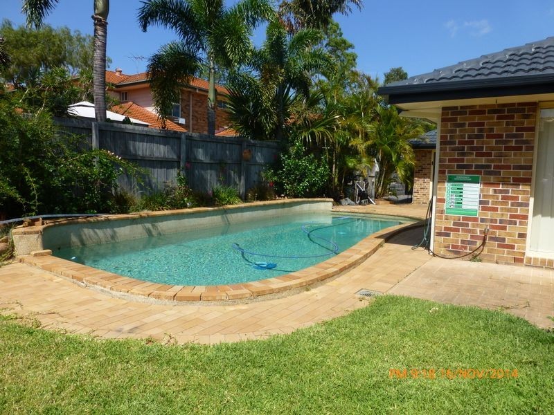 84 Sunflower Crescent, Calamvale QLD 4116