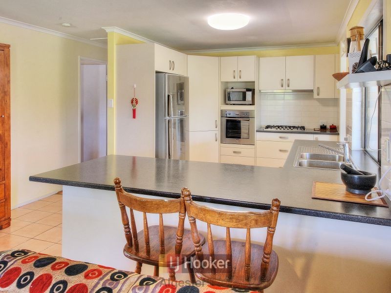 20 Williams Way, Calamvale QLD 4116